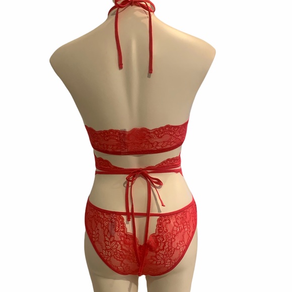 Oh La La  Cheri sexy lingerie set red - Picture 5 of 6